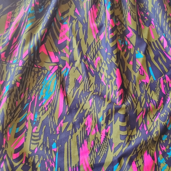 Jude Connally Forest Green abstract print Brynn - Picture 2 of 5